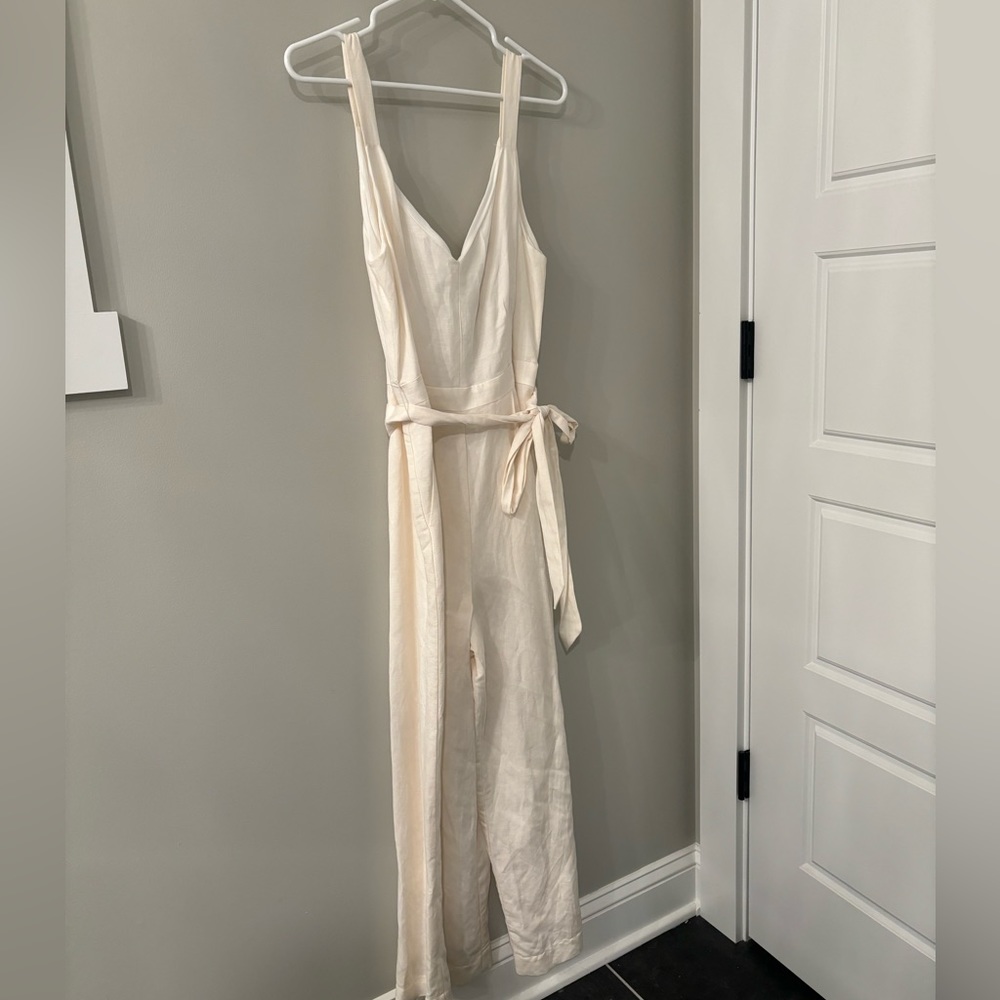 Loft cream jumpsuit - size 6 -NWT